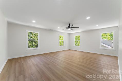 438 Plantation Drive Marion NC 28752