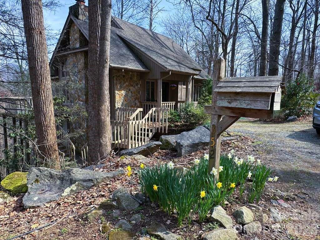 352 Bolt Road Lake Lure NC 28746