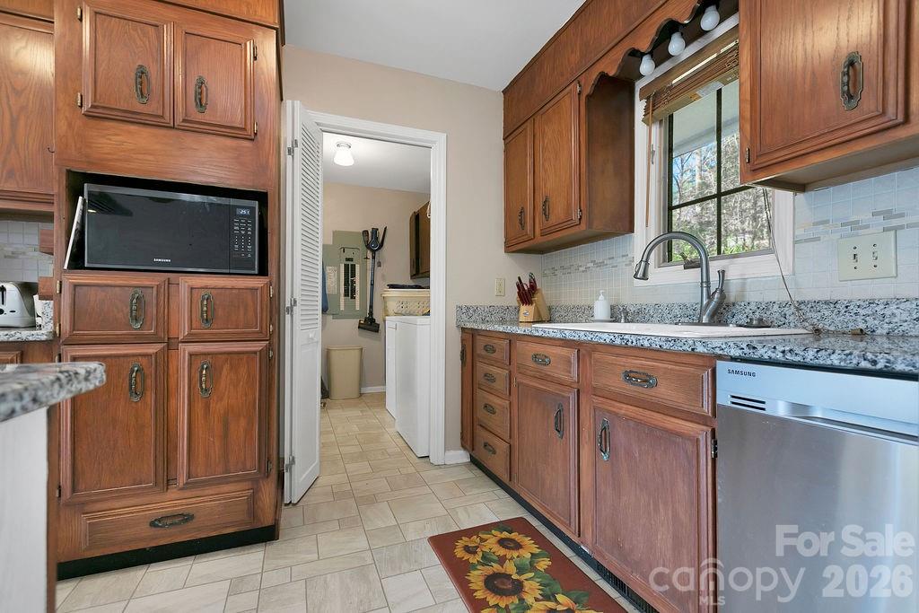 1621 Glen Cannon Drive Pisgah Forest NC 28768