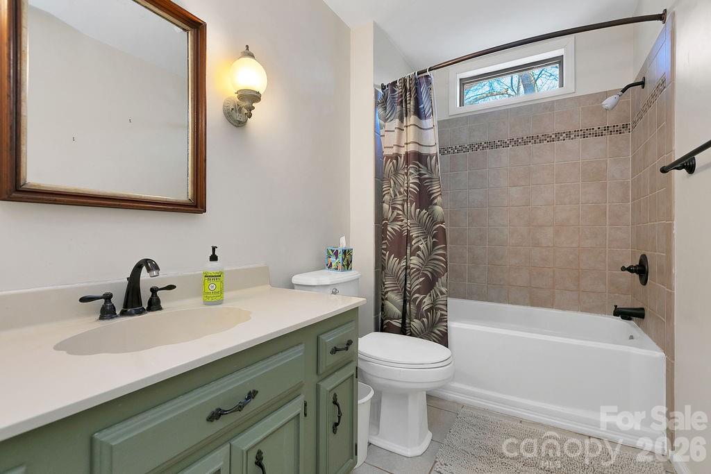 1621 Glen Cannon Drive Pisgah Forest NC 28768