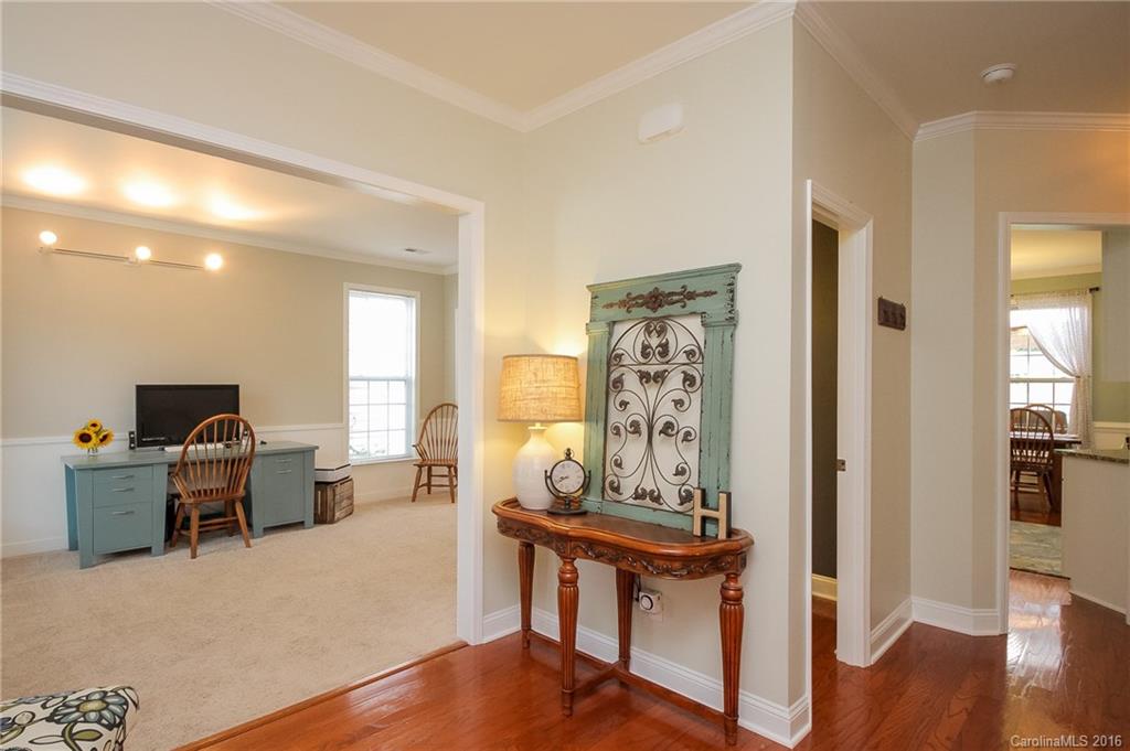 10111 Glencrest Drive Huntersville NC 28078