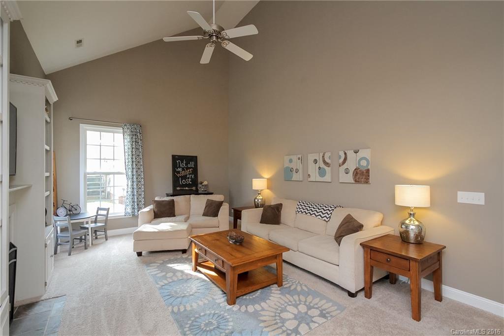 10111 Glencrest Drive Huntersville NC 28078
