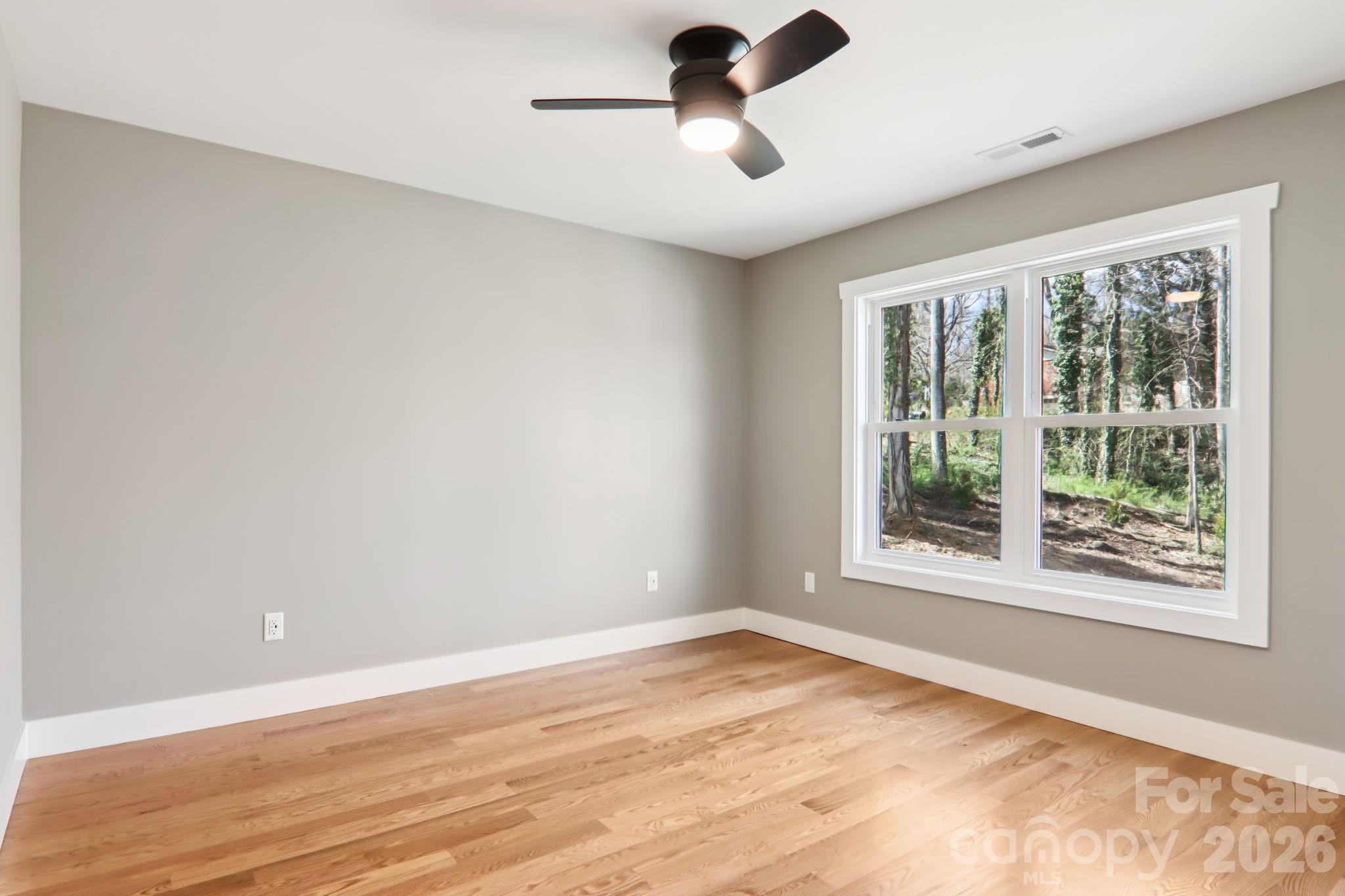 903 Lennox Park Drive Hendersonville NC 28739
