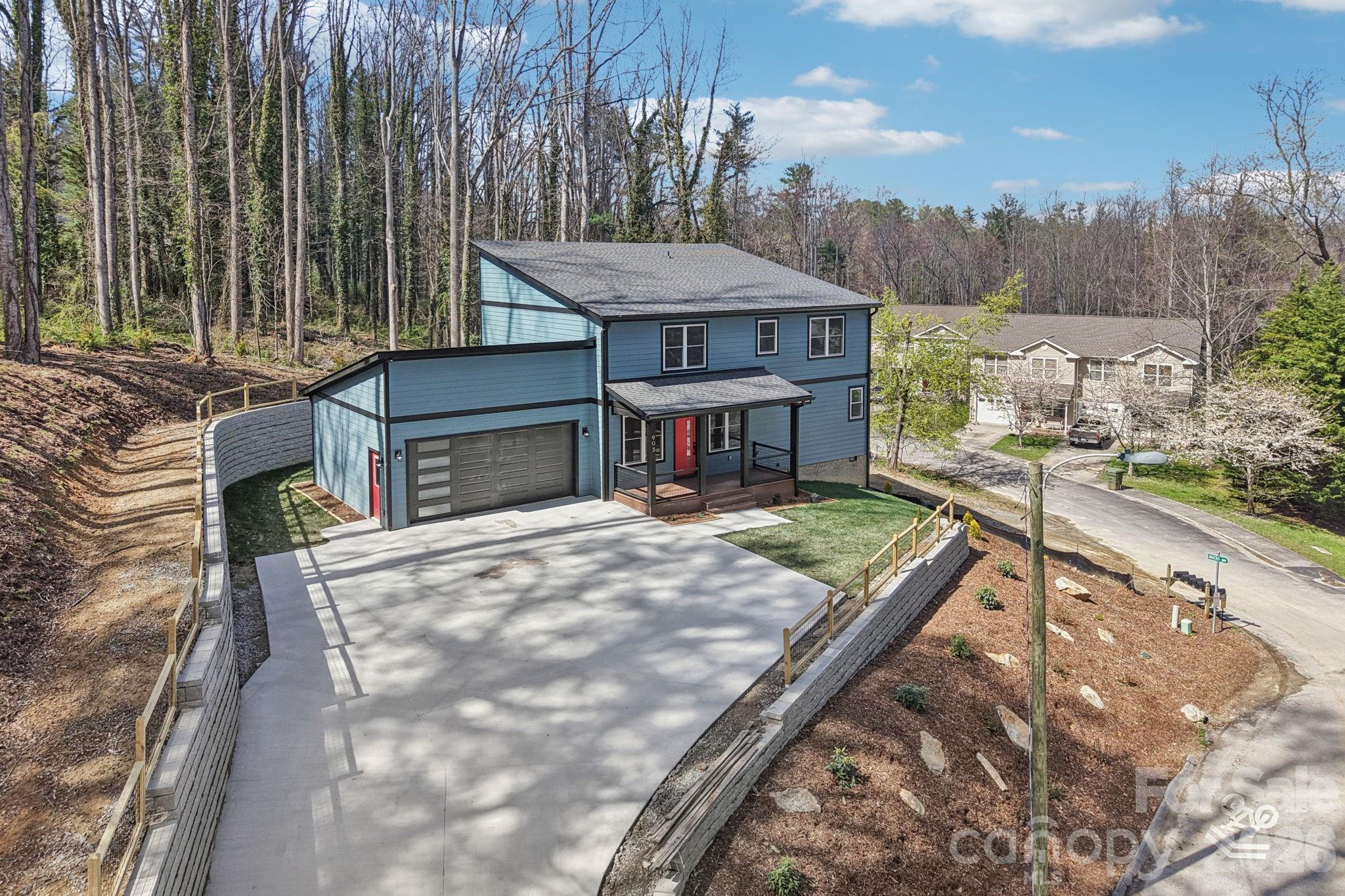 903 Lennox Park Drive Hendersonville NC 28739