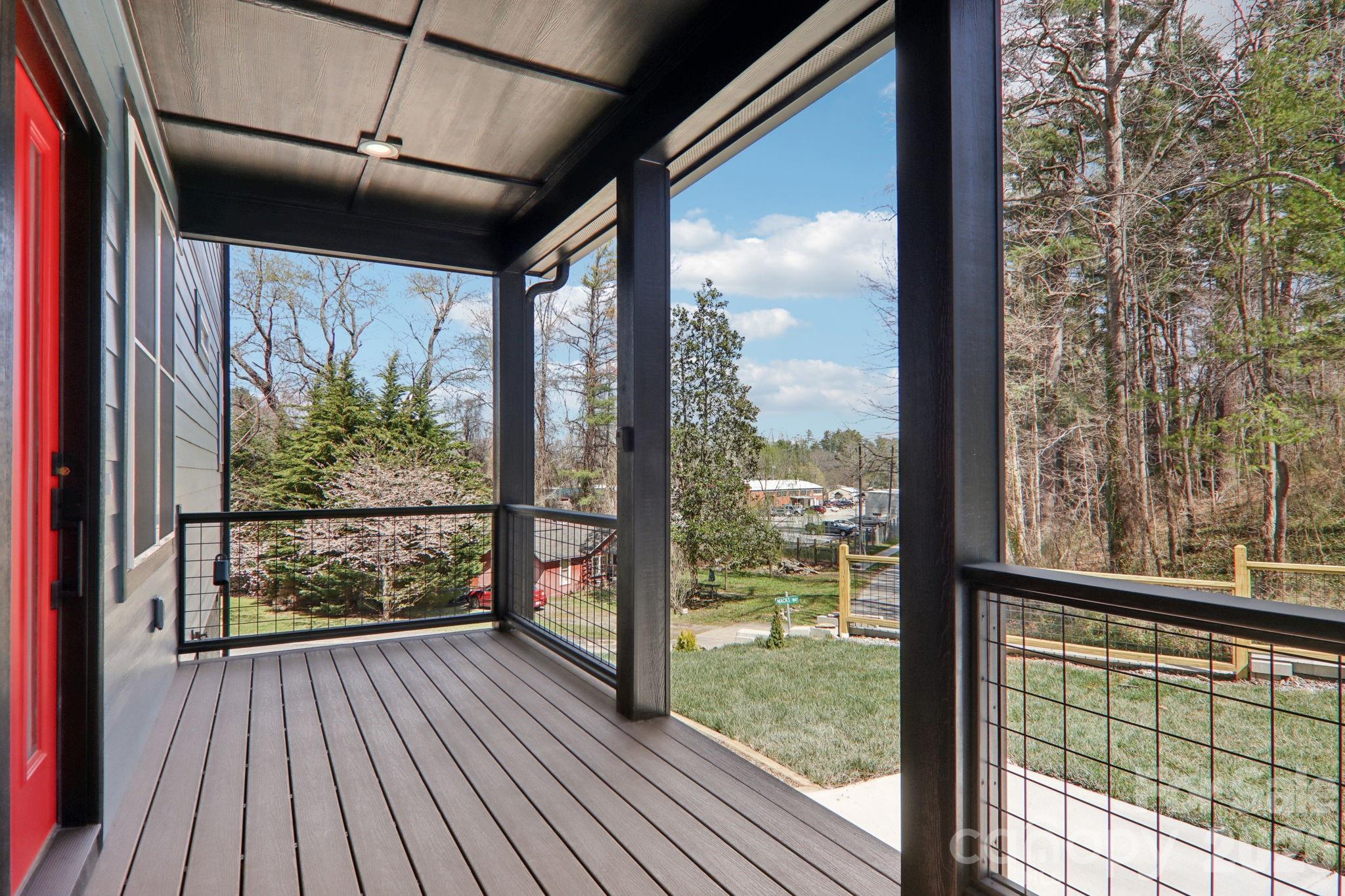 903 Lennox Park Drive Hendersonville NC 28739