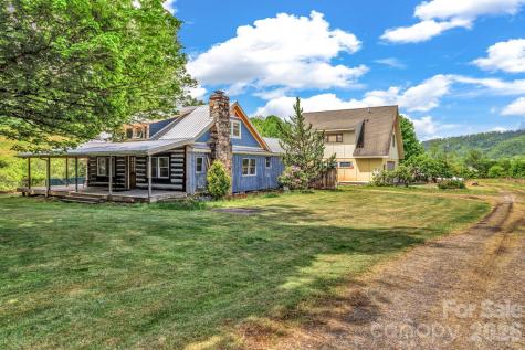 45 Sugar Cove Road Weaverville NC 28787