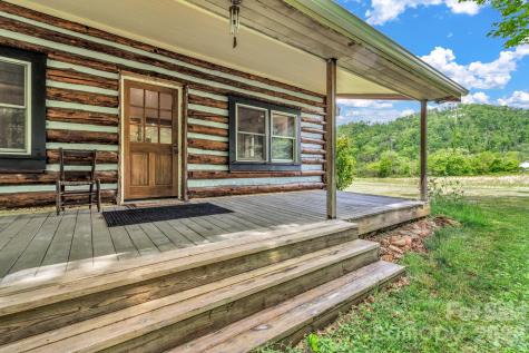 45 Sugar Cove Road Weaverville NC 28787