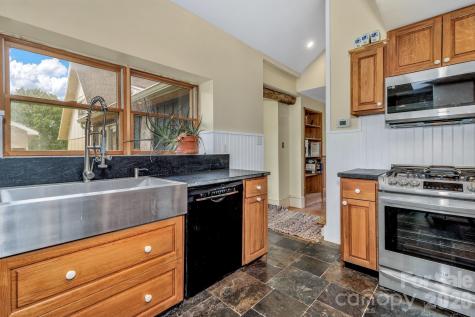 45 Sugar Cove Road Weaverville NC 28787