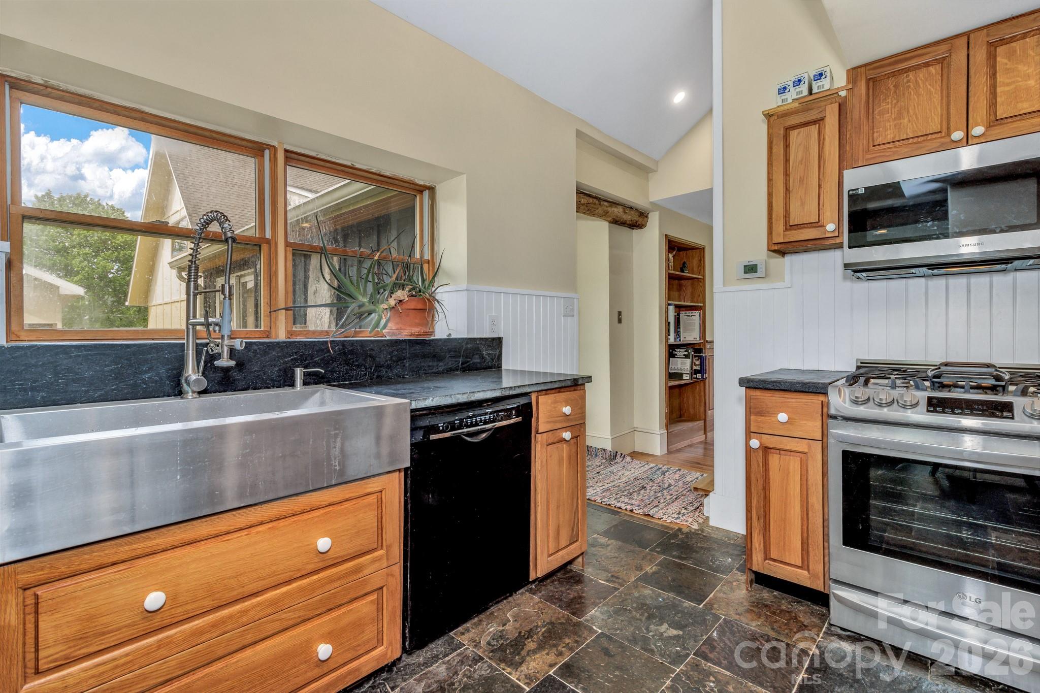 45 Sugar Cove Road Weaverville NC 28787