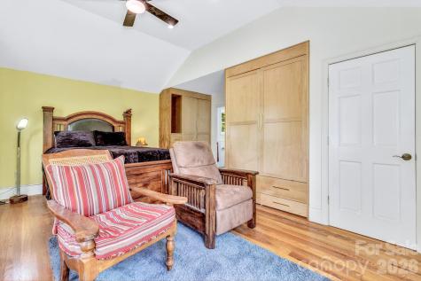 45 Sugar Cove Road Weaverville NC 28787