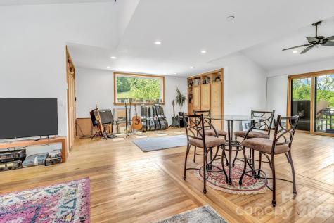 45 Sugar Cove Road Weaverville NC 28787