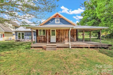 45 Sugar Cove Road Weaverville NC 28787