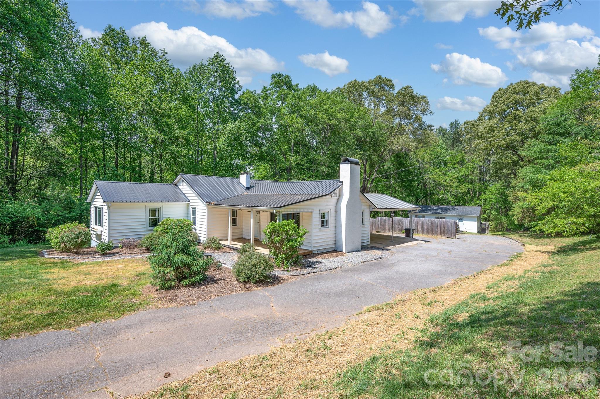 2719 Us 70 Highway Connelly Springs NC 28612
