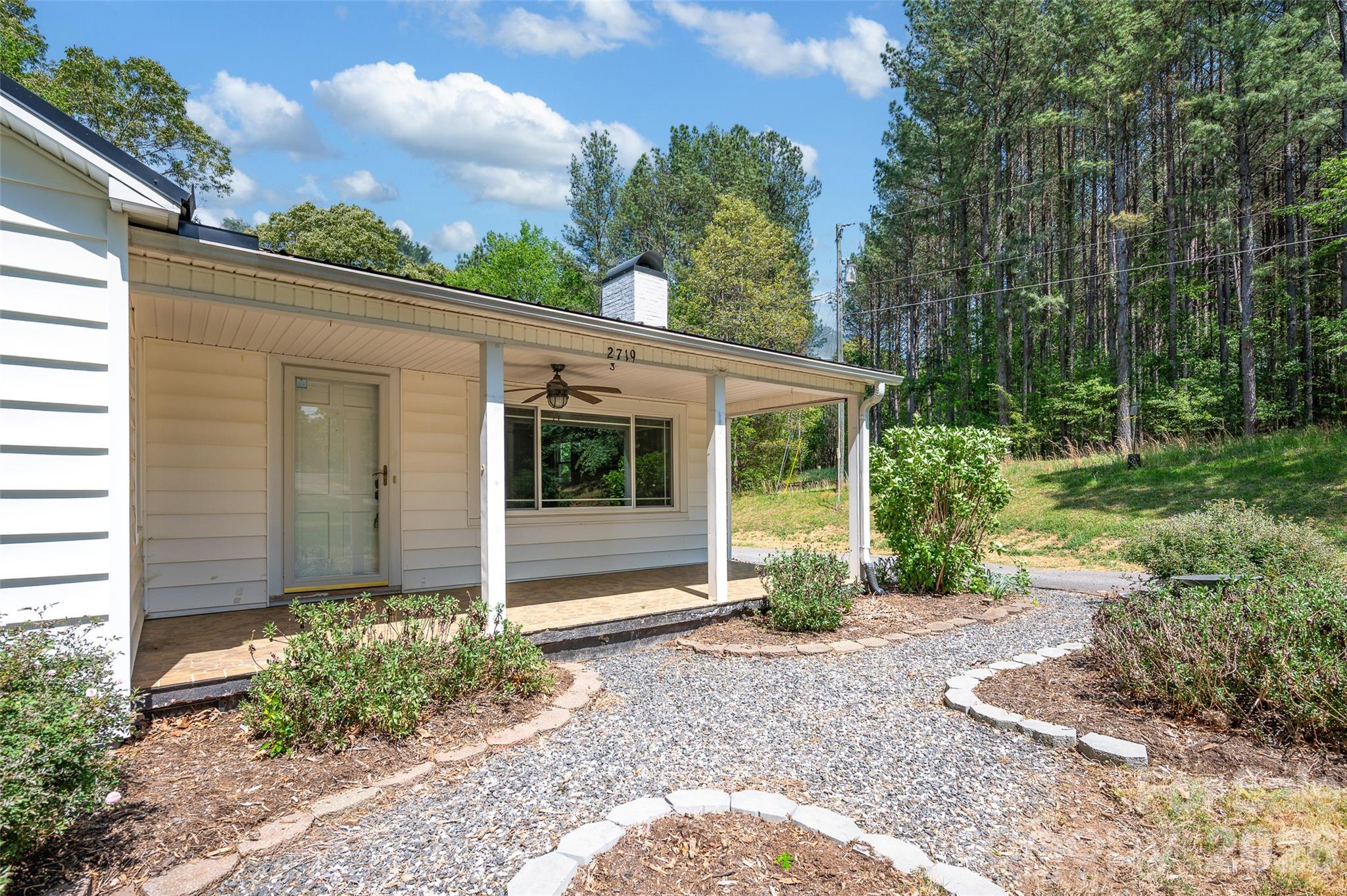 2719 Us 70 Highway Connelly Springs NC 28612