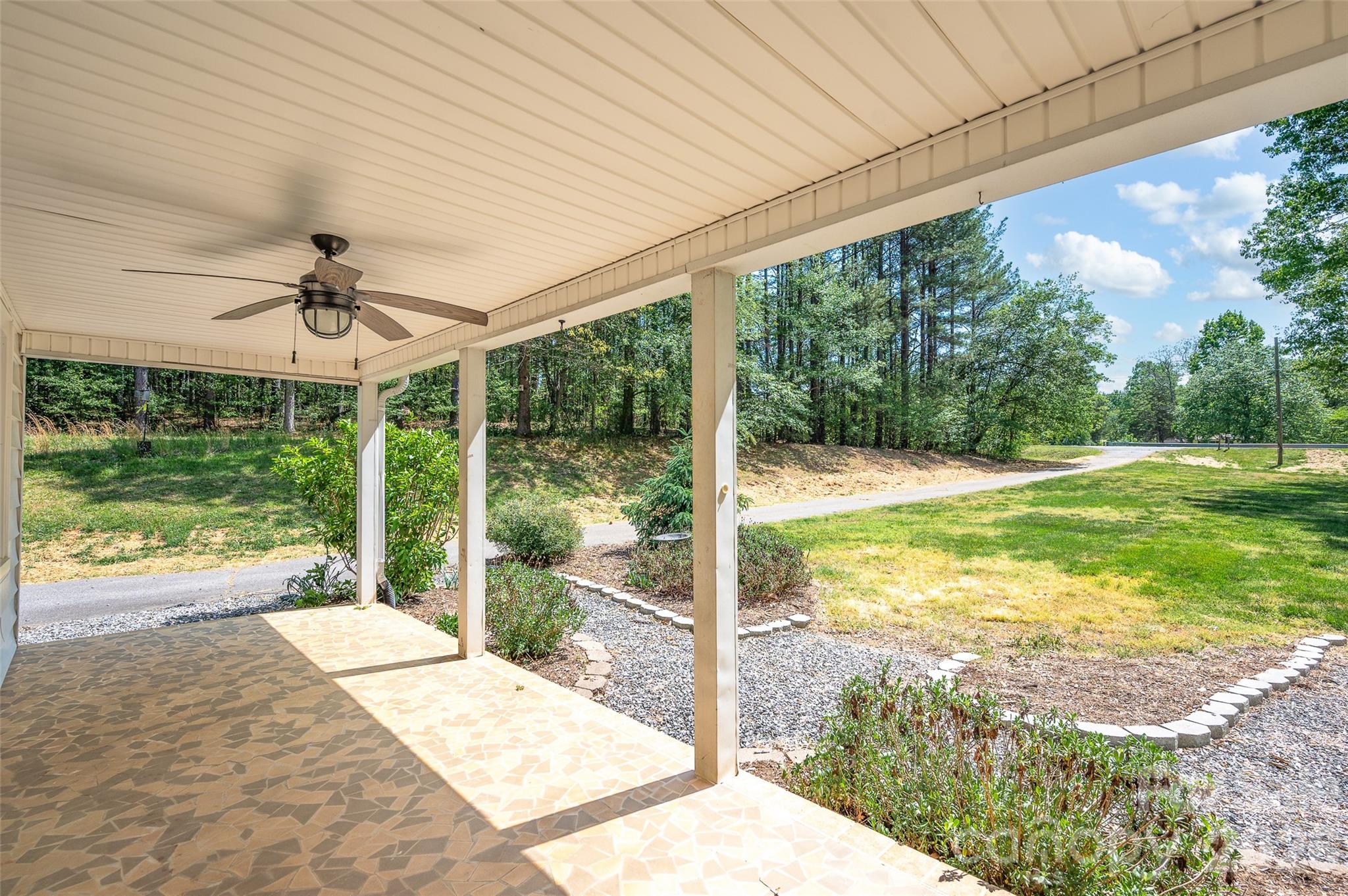 2719 Us 70 Highway Connelly Springs NC 28612