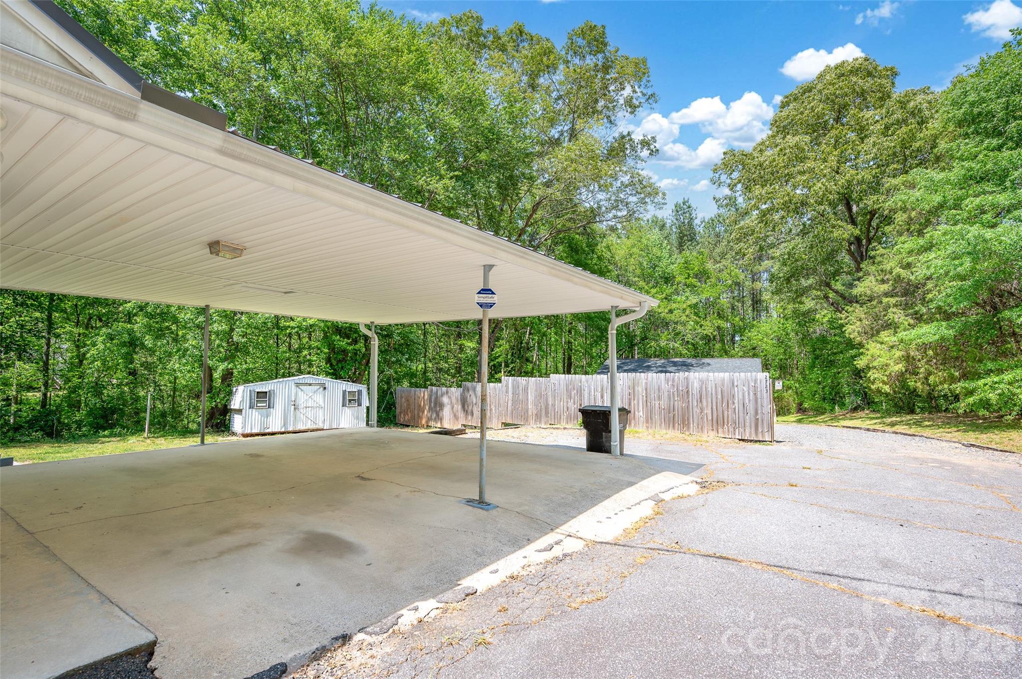 2719 Us 70 Highway Connelly Springs NC 28612