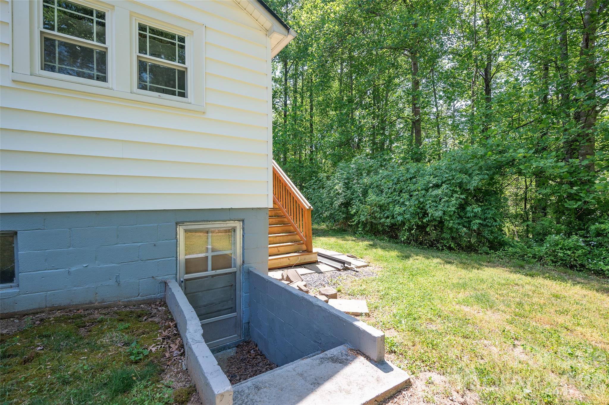 2719 Us 70 Highway Connelly Springs NC 28612