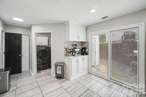 5909 Cougar Lane Charlotte NC 28269