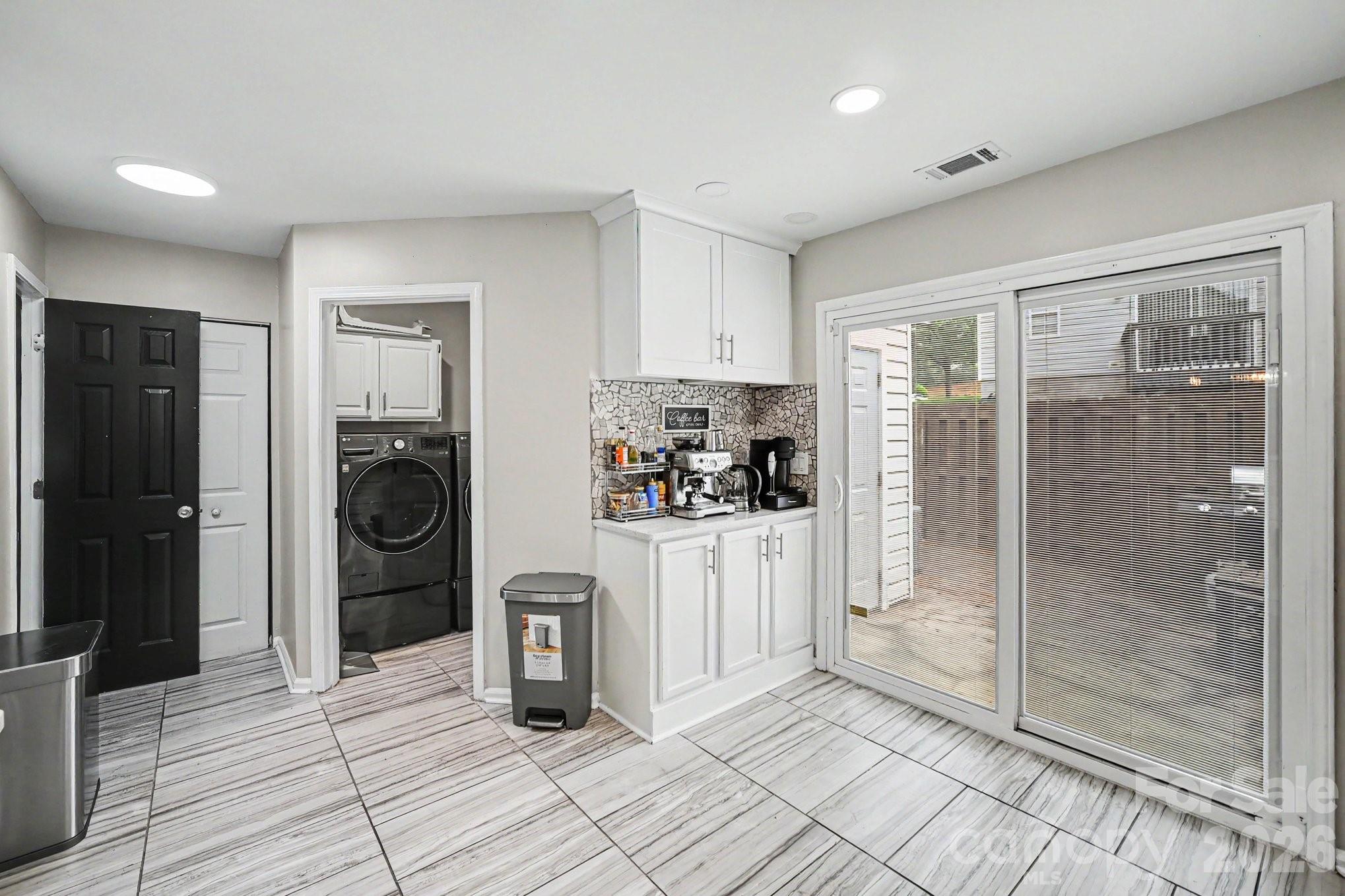 5909 Cougar Lane Charlotte NC 28269