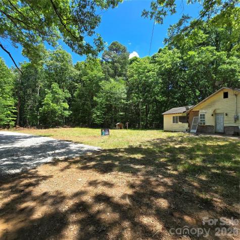 887 Okeewemee-star Road Star NC 27356