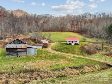 456 Windy Gap Road Mars Hill NC 28754