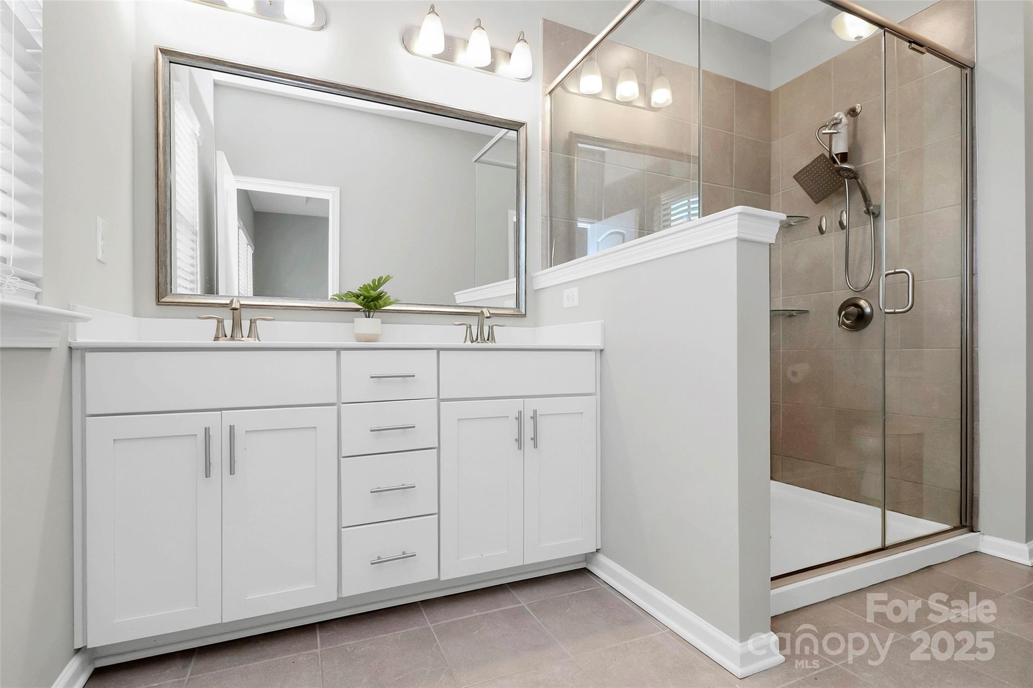 9604 Ainslie Downs Street Charlotte NC 28273