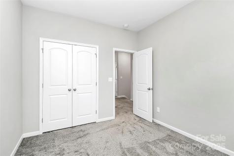 9604 Ainslie Downs Street Charlotte NC 28273