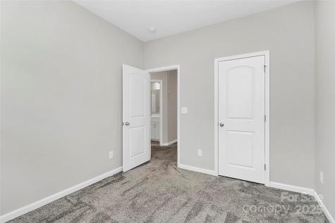 9604 Ainslie Downs Street Charlotte NC 28273