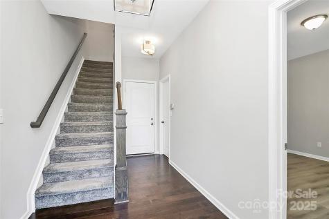 9604 Ainslie Downs Street Charlotte NC 28273