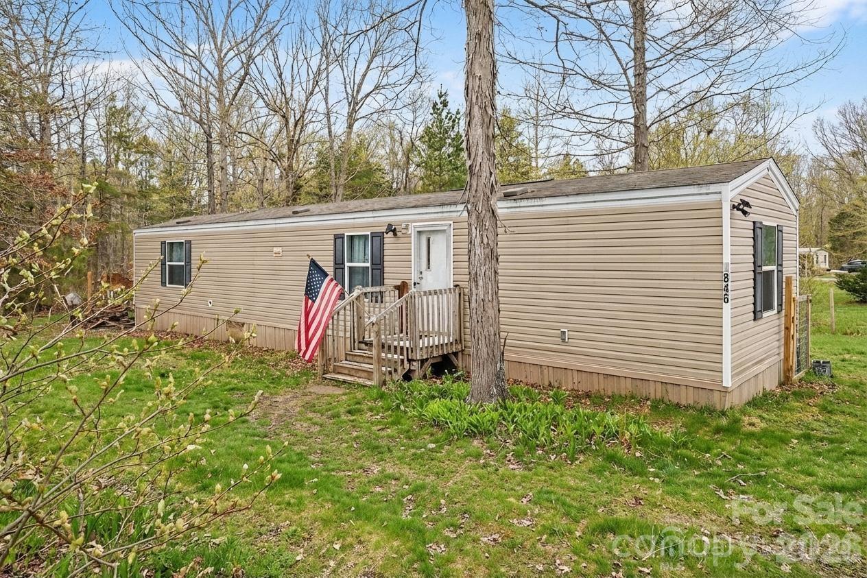1846 Apple Blossom Road York SC 29745