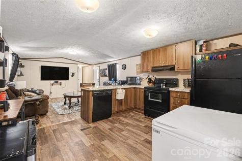 1846 Apple Blossom Road York SC 29745