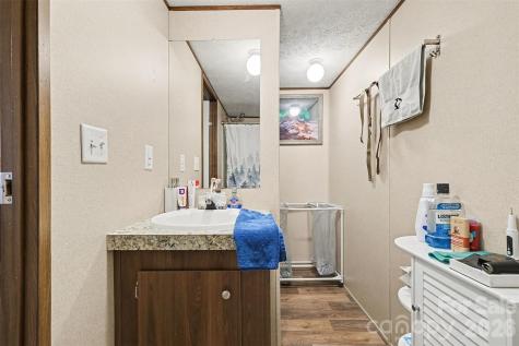 1846 Apple Blossom Road York SC 29745