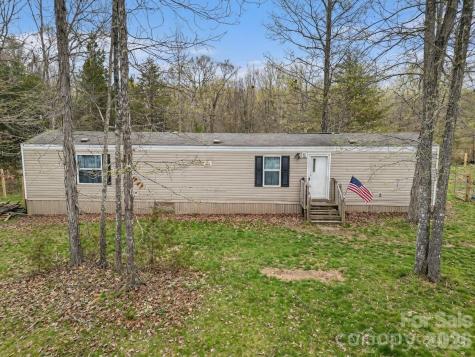 1846 Apple Blossom Road York SC 29745