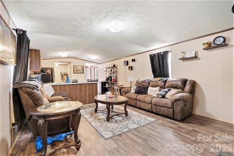 1846 Apple Blossom Road York SC 29745