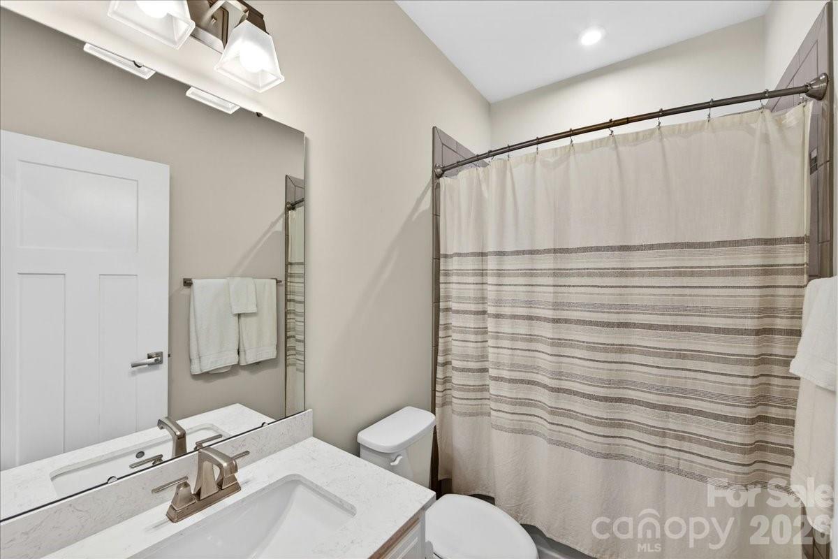 1641 Bark Branch Lane Charlotte NC 28205