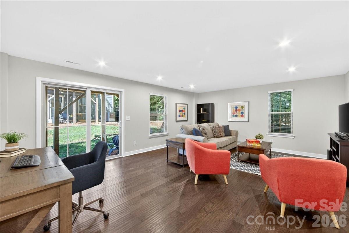 1641 Bark Branch Lane Charlotte NC 28205