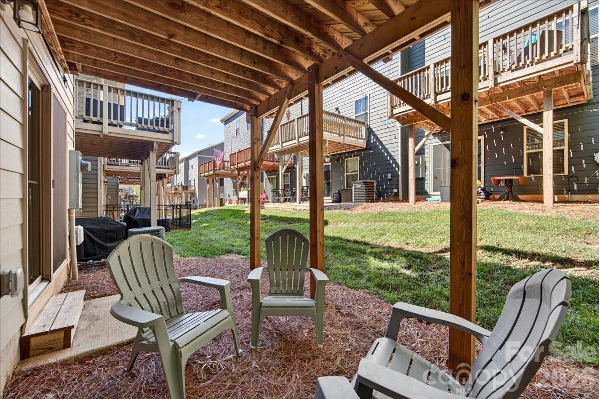 1641 Bark Branch Lane Charlotte NC 28205