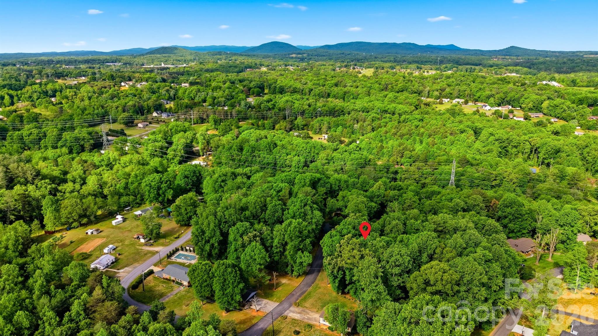 9197 Apache Drive Hickory NC 28601