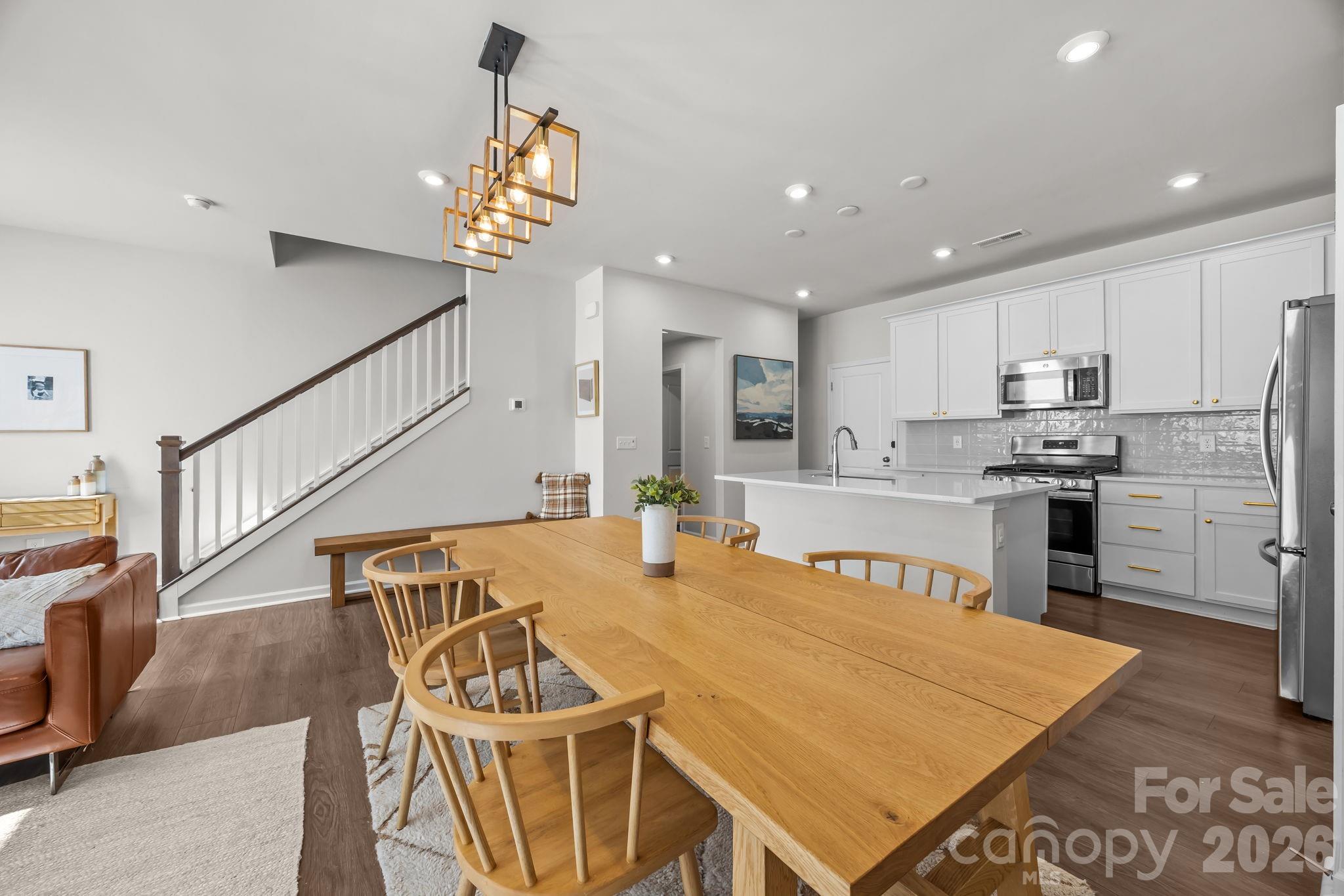 915 Kinsey Alley Charlotte NC 28217