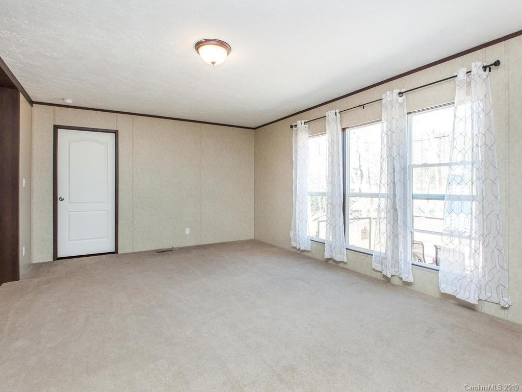 47 Paradise Place Arden NC 28704