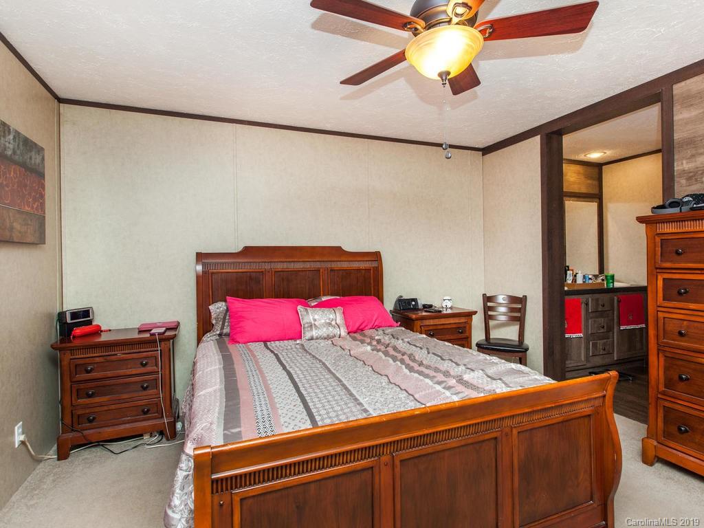 47 Paradise Place Arden NC 28704