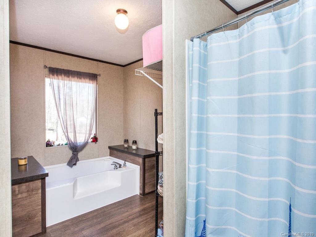 47 Paradise Place Arden NC 28704