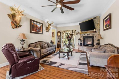 643 John Doster Road Pageland SC 29728