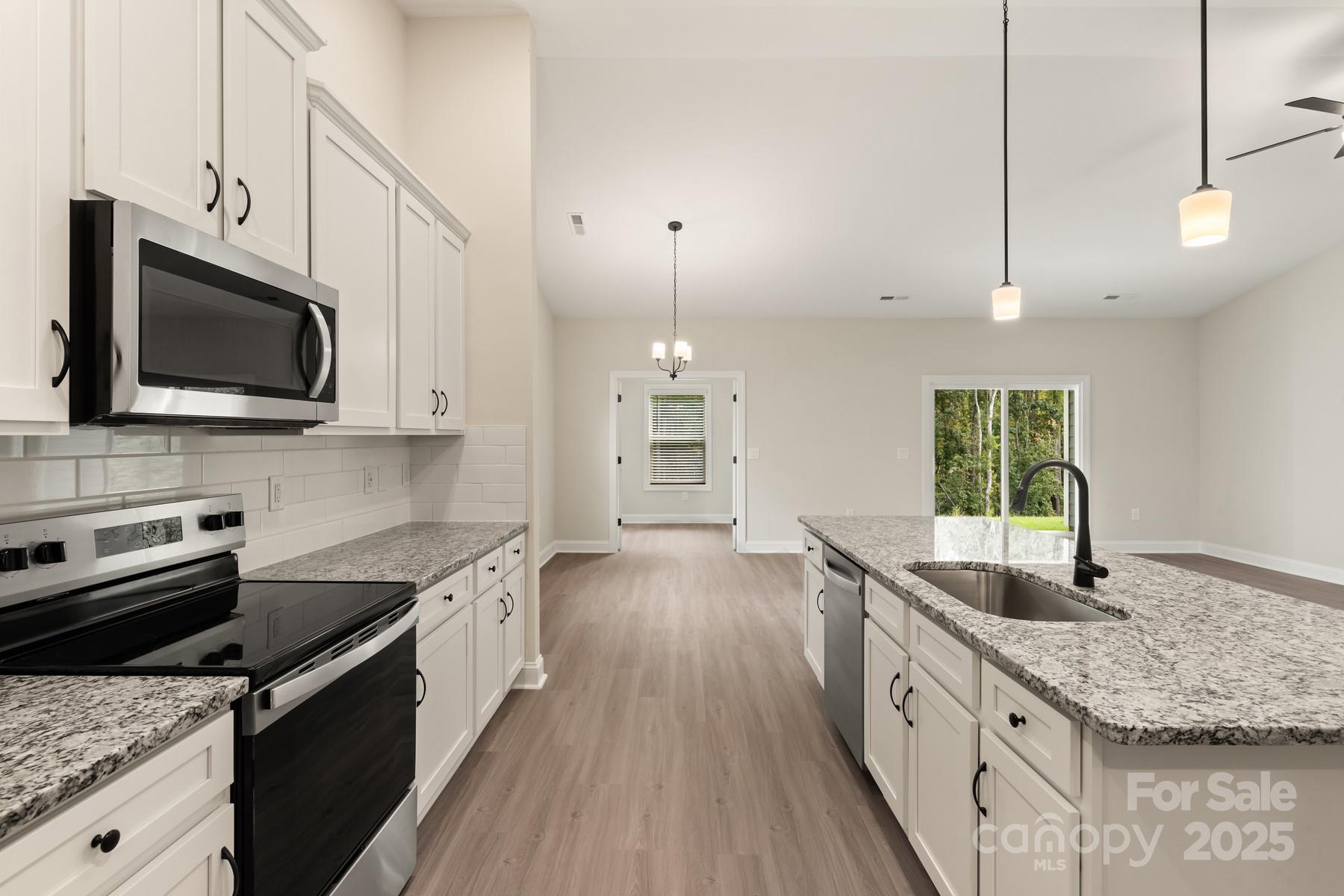 107 Tradesmen Trail Troutman NC 28166