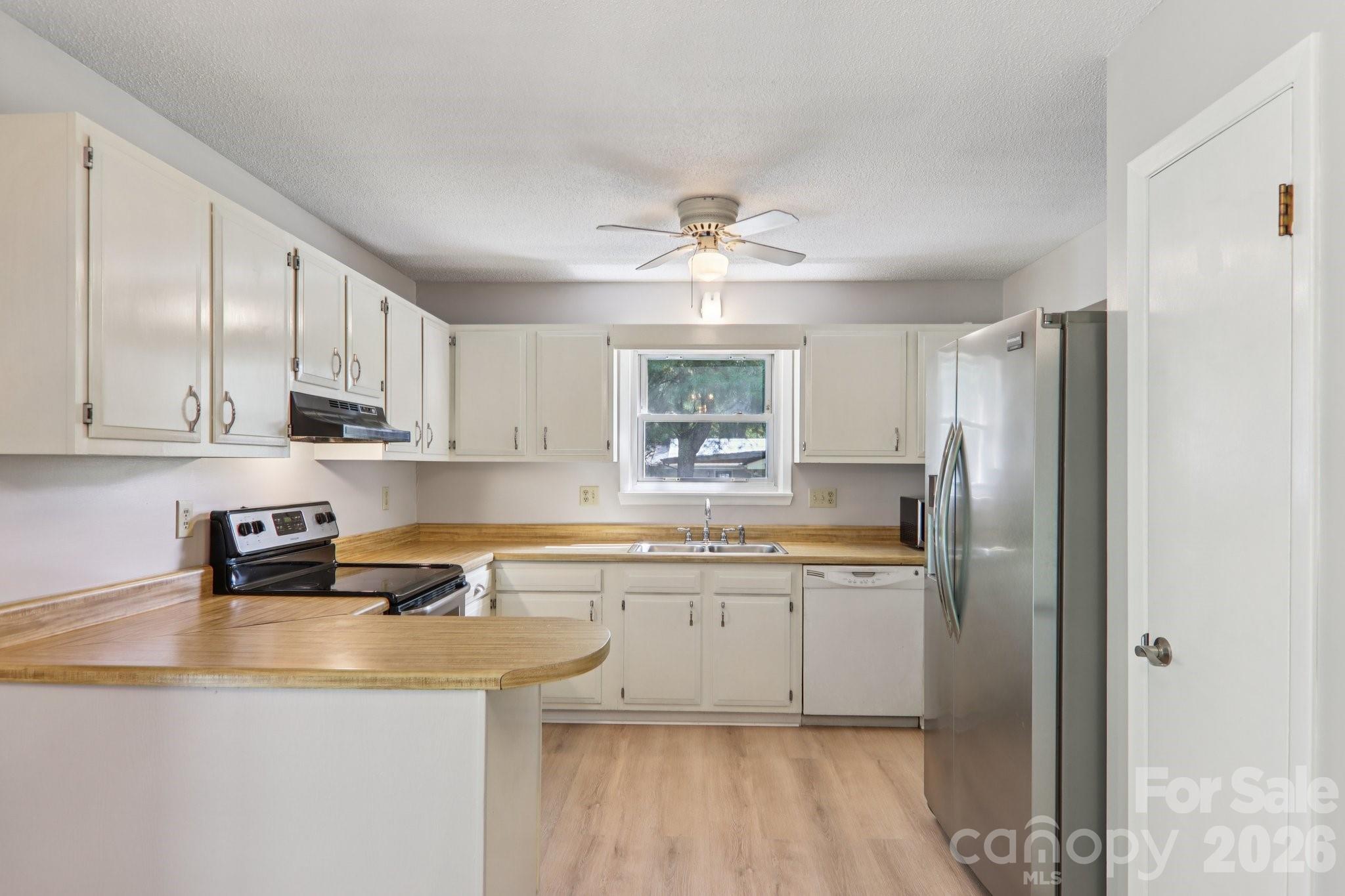 264 Cashdon Drive Mills River NC 28759