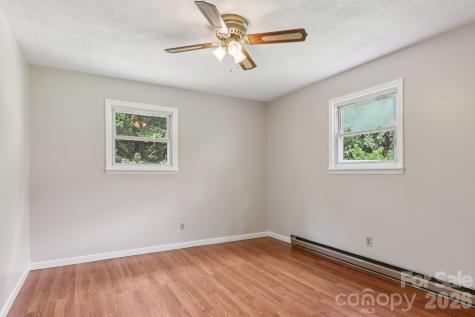 264 Cashdon Drive Mills River NC 28759
