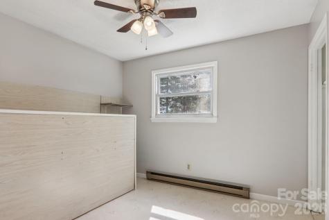 264 Cashdon Drive Mills River NC 28759