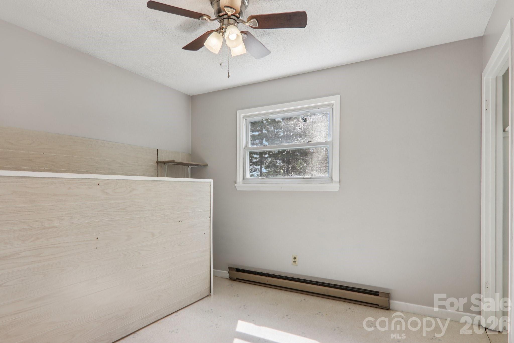 264 Cashdon Drive Mills River NC 28759
