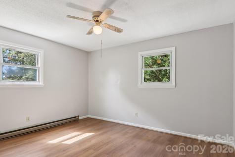 264 Cashdon Drive Mills River NC 28759
