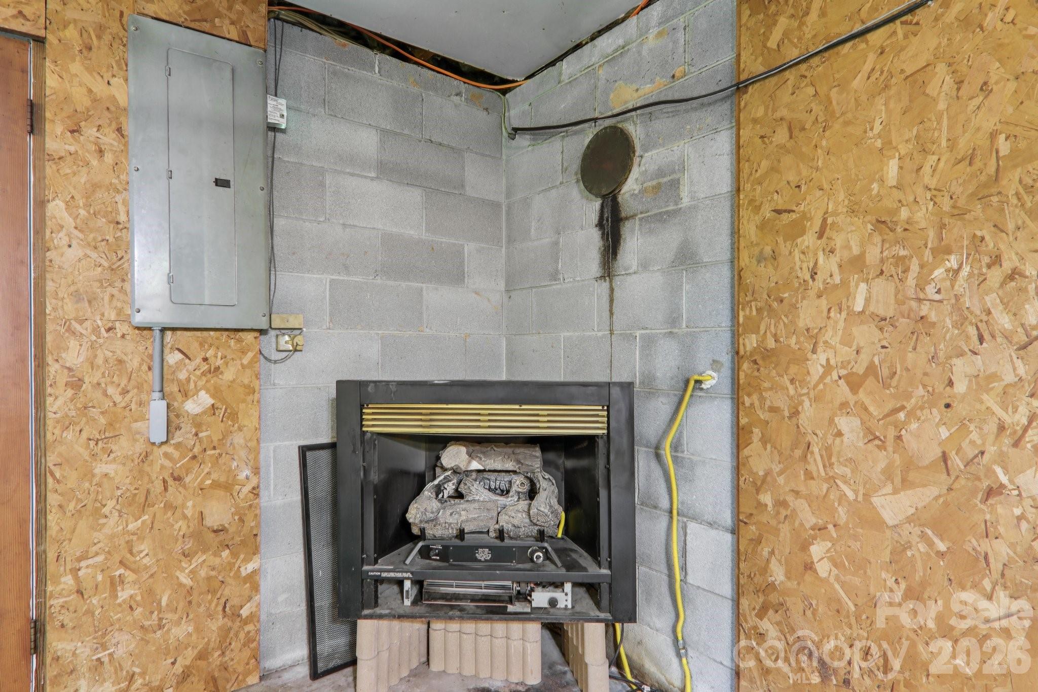 264 Cashdon Drive Mills River NC 28759